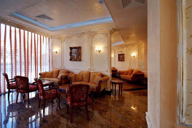 Karolina Hotel